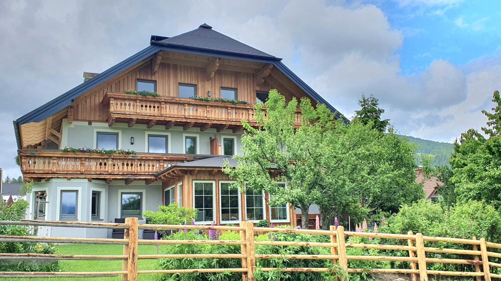 Ferienwohnungen Haus-Holzer Mauterndorf  Extérieur photo